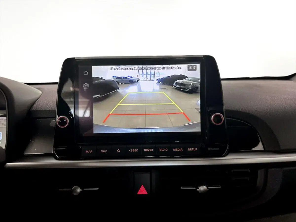 Kia Picanto nuova a Piacenza (11)