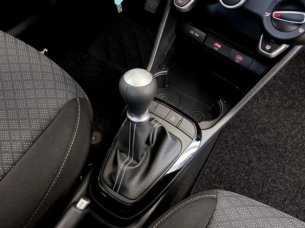 Kia Picanto nuova a Piacenza (15)