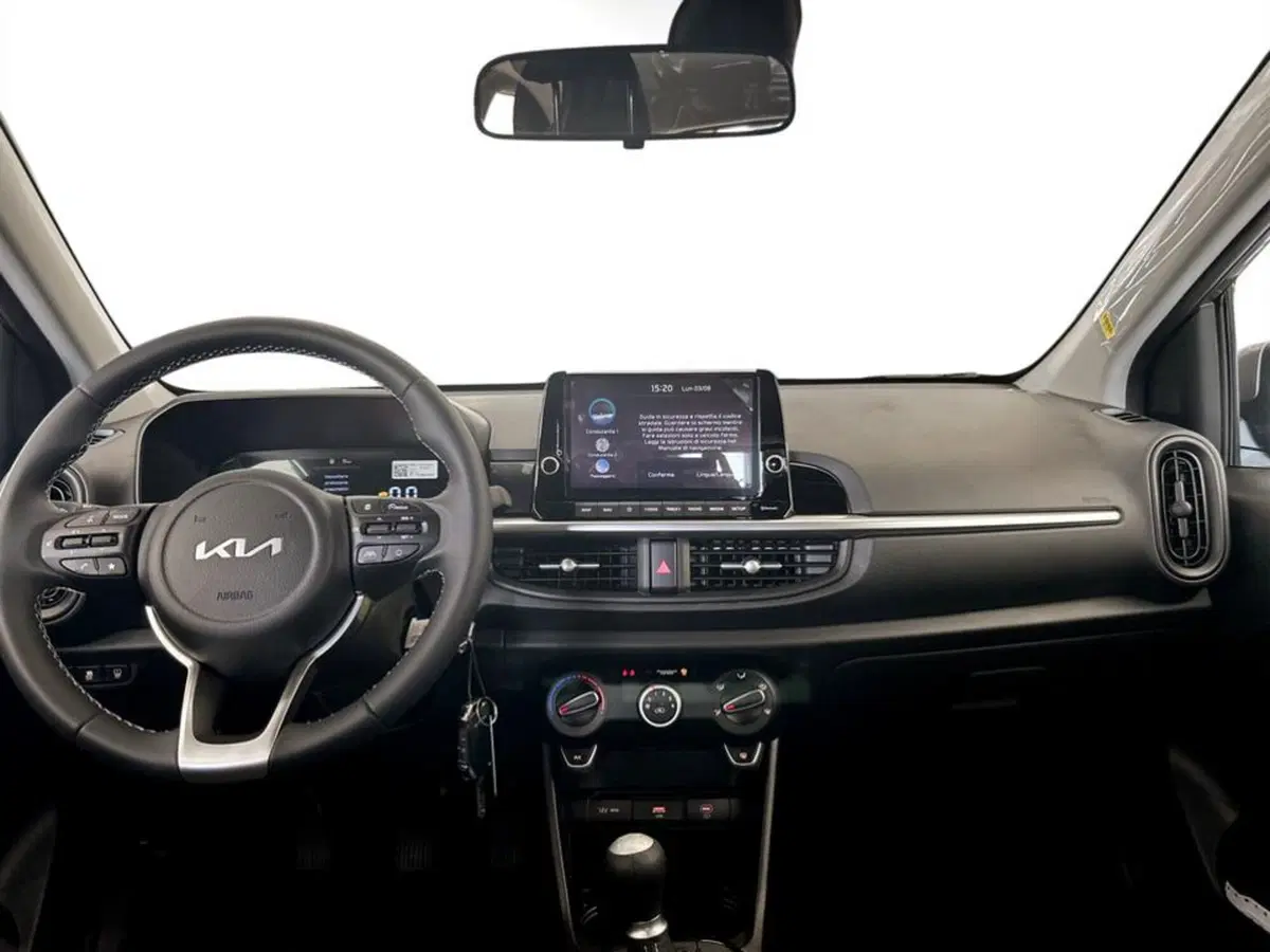 Kia Picanto nuova a Piacenza (8)