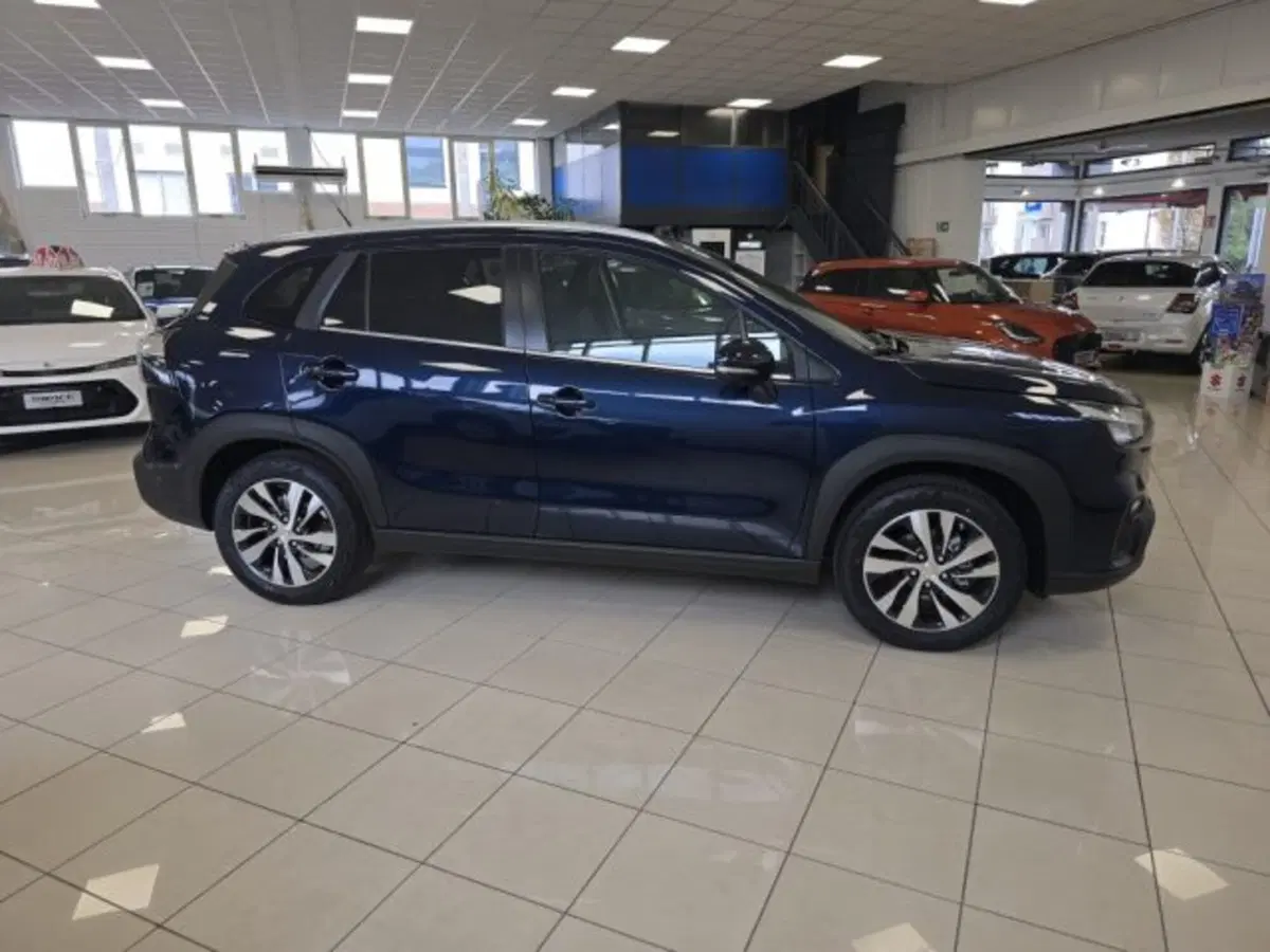 Suzuki S-Cross nuova a Reggio Emilia (7)