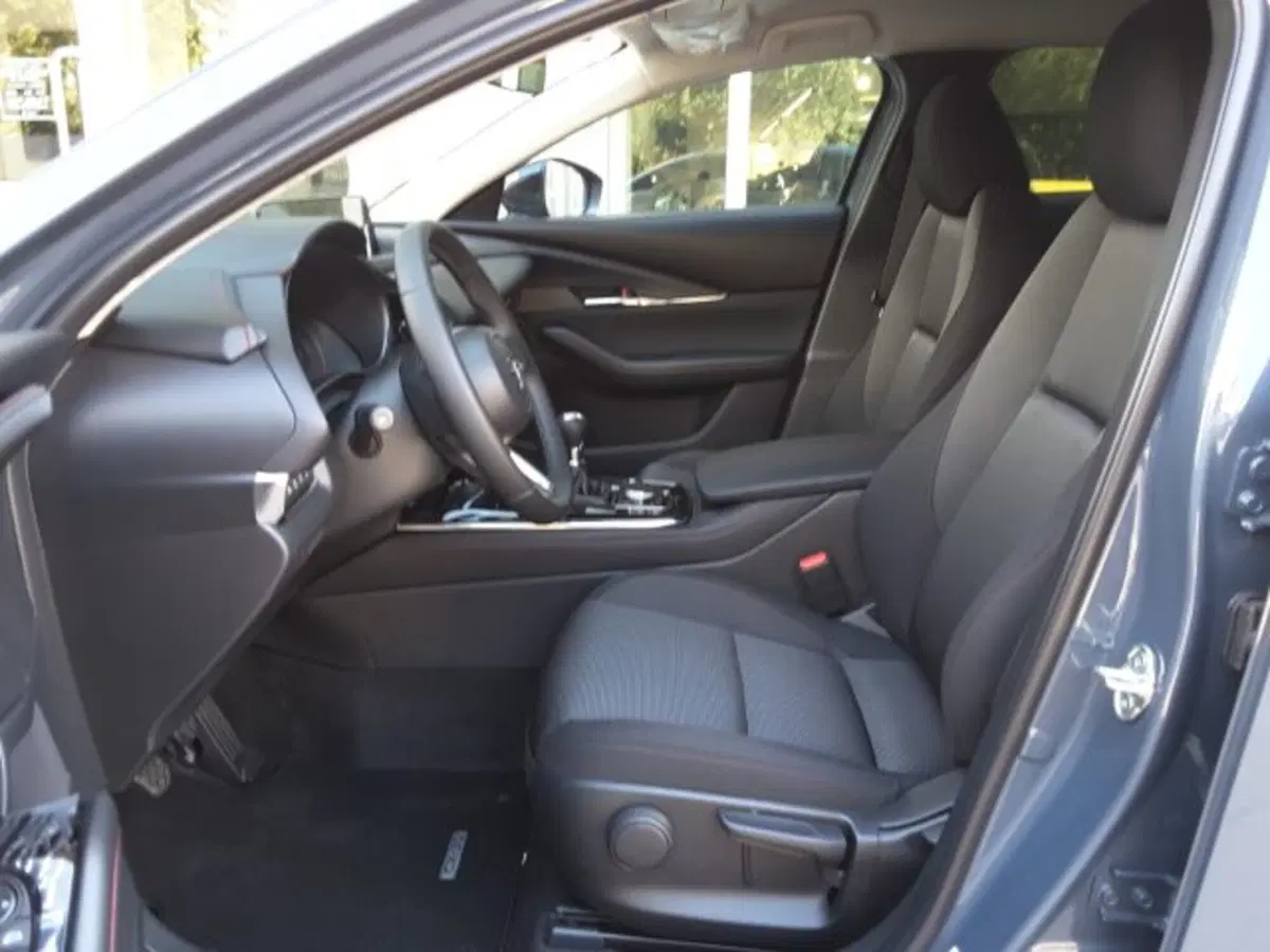 Mazda CX-30 nuova a Firenze (6)