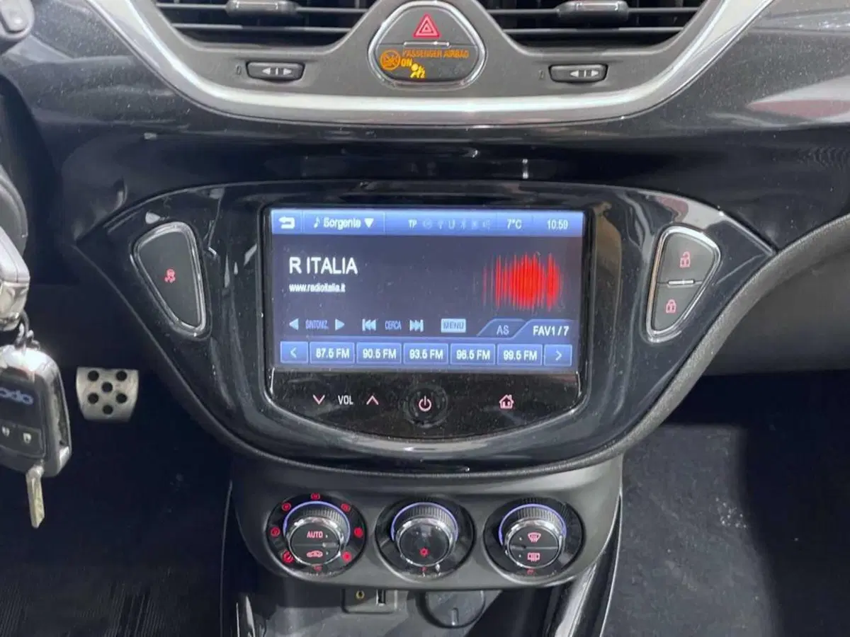 Opel Corsa Coupé usata a Sondrio (13)