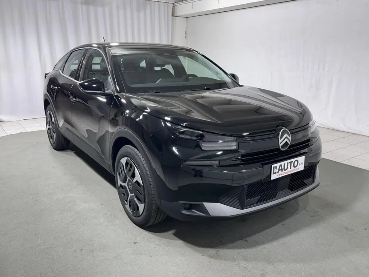 Citroen C4 nuova a Sondrio (7)