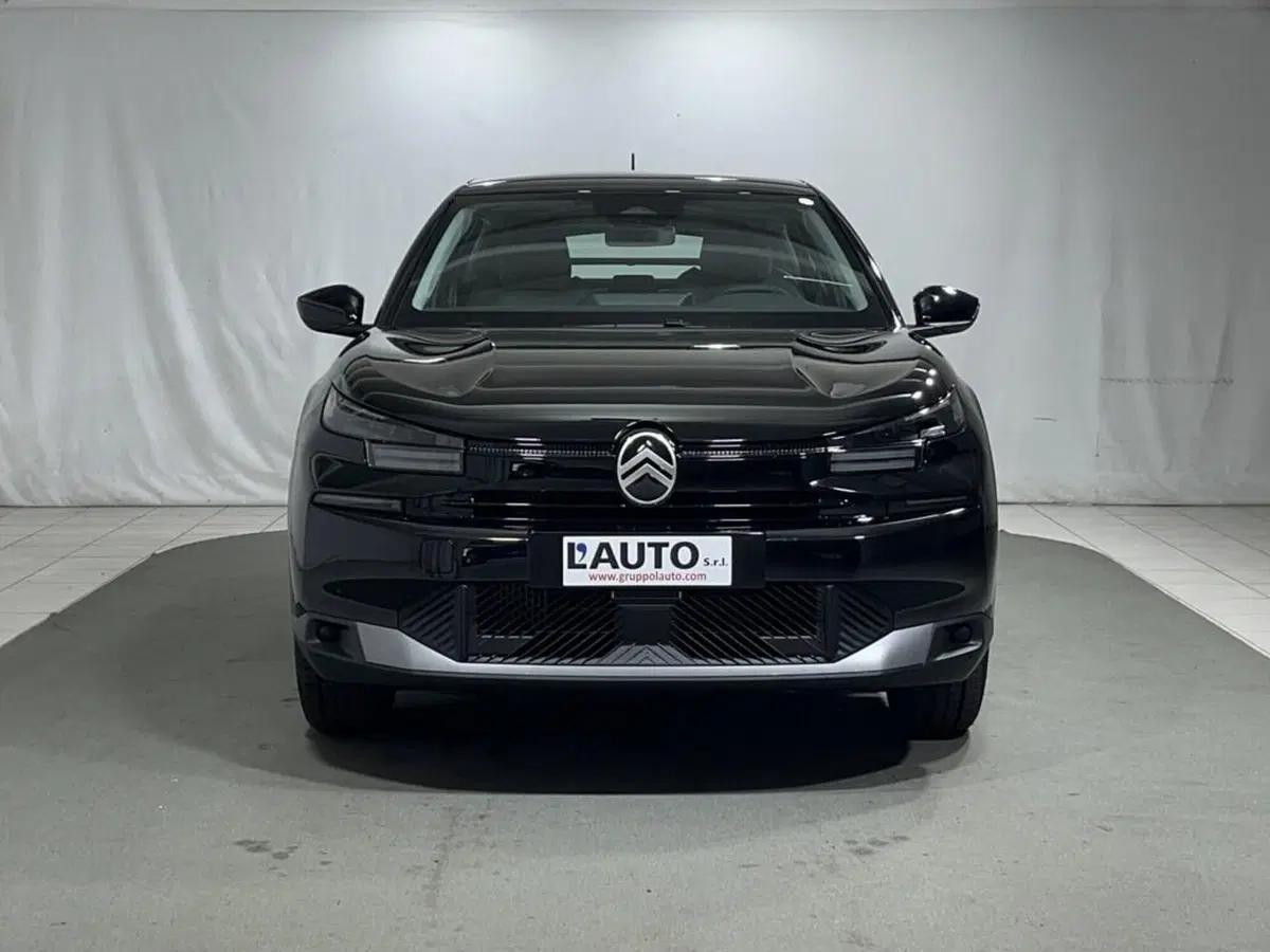 Citroen C4 nuova a Sondrio (8)