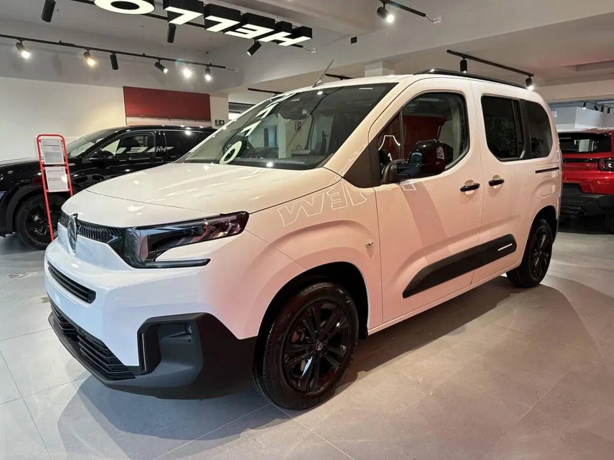 Citroen Berlingo nuova a Sondrio