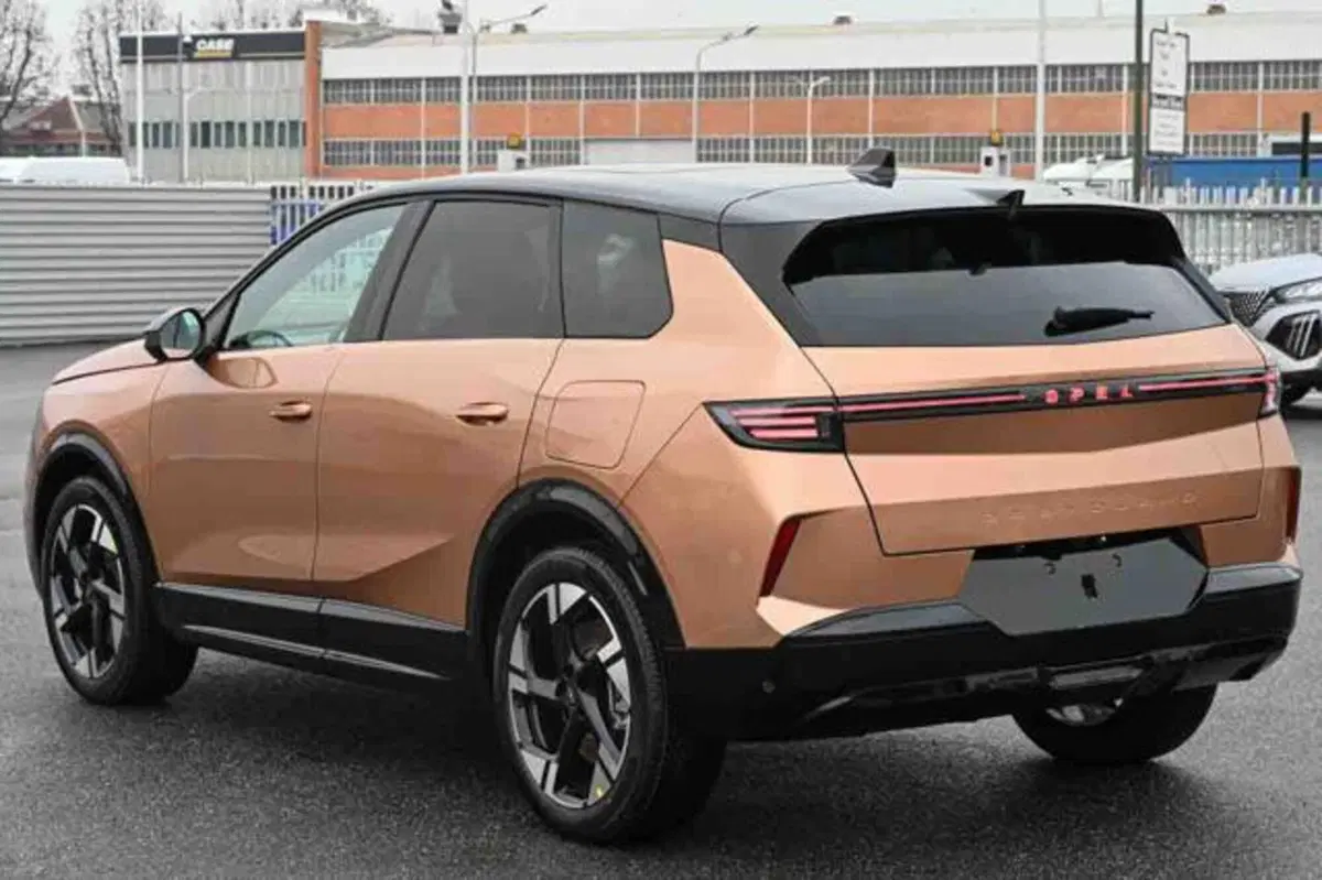 Opel Grandland nuova a Torino (4)