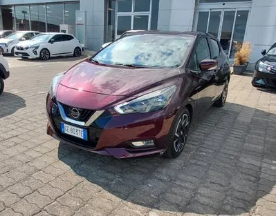 Nissan Micra IG-T 92 Xtronic 5 porte Tekna del 2021 usata a Rende