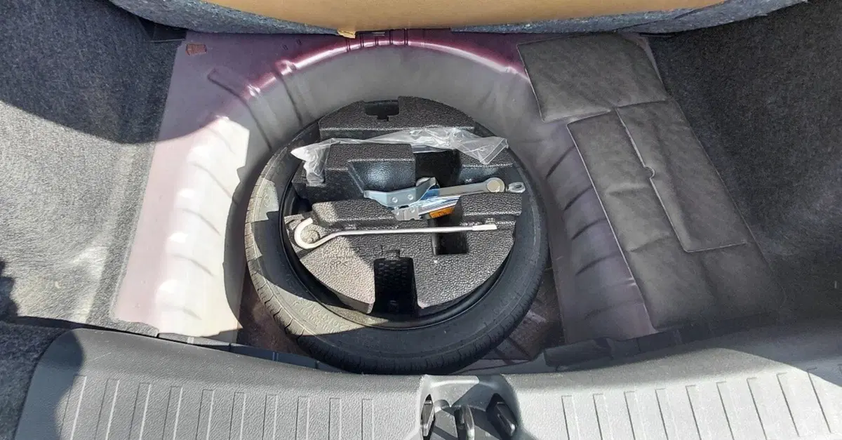 Nissan Micra usata a Cosenza (15)
