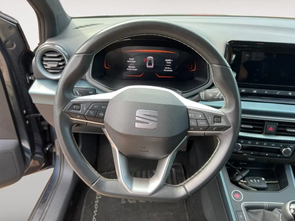 SEAT Arona usata a Verona (10)
