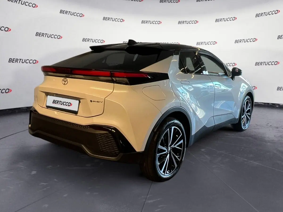 Toyota Toyota C-HR usata a Verona (4)