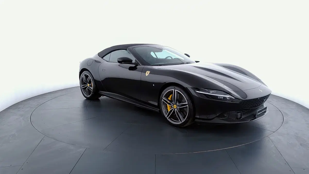 Ferrari Roma Spider usata a Perugia (3)