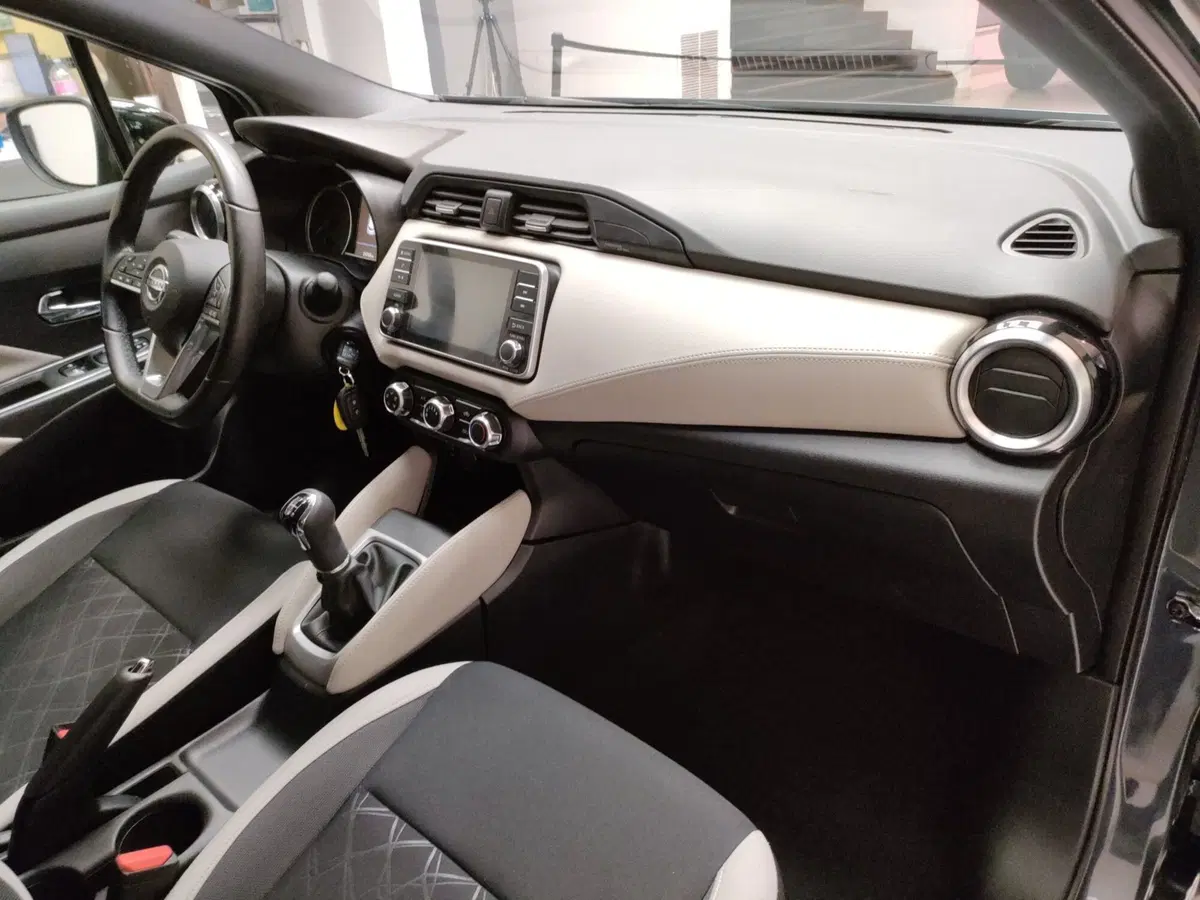 Nissan Micra usata a Macerata (12)