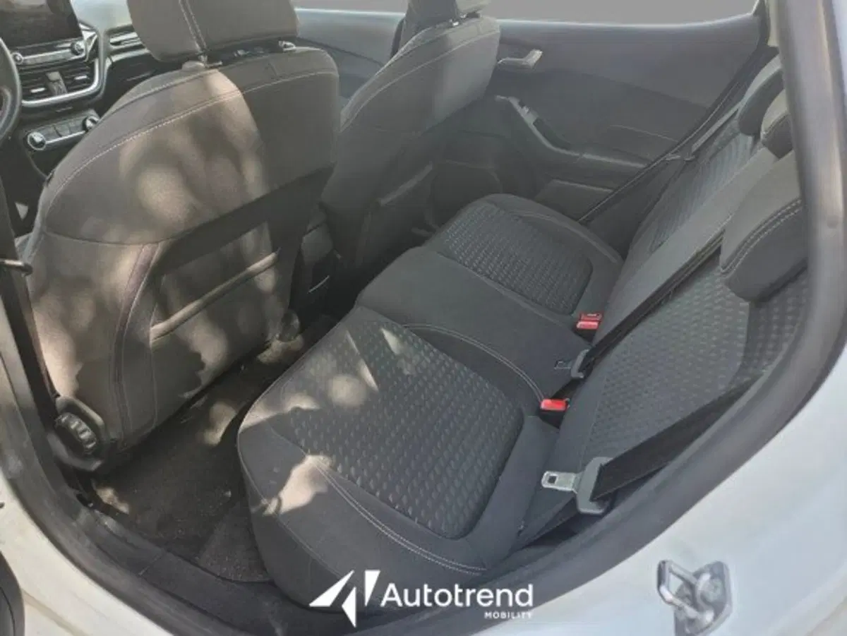 Ford Fiesta usata a Bari (10)