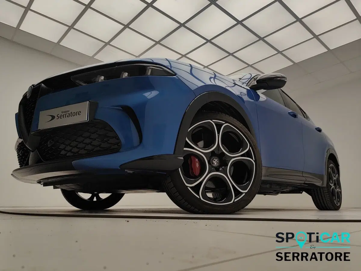 Alfa Romeo Tonale nuova a Como (13)