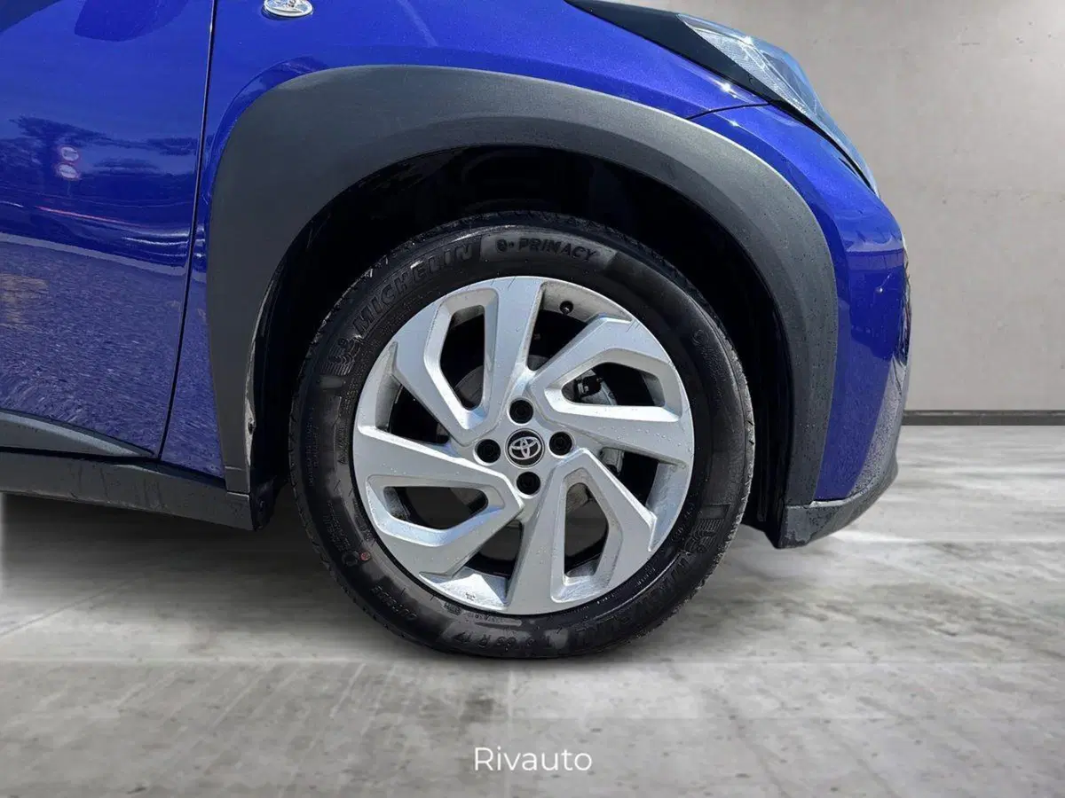 Toyota Aygo X usata a Como (15)