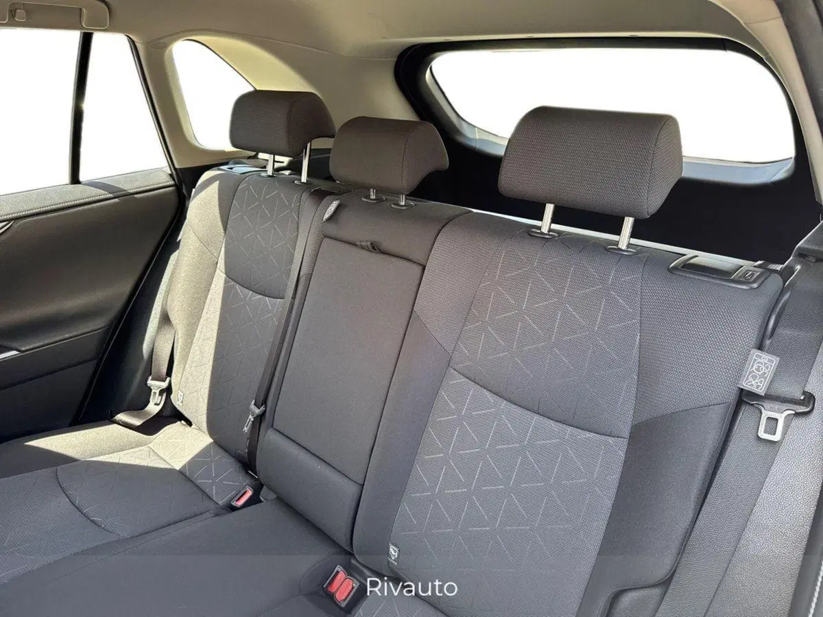 Toyota Rav4 usata a Como (11)