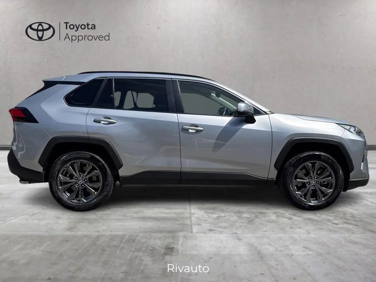 Toyota Rav4 usata a Como (4)