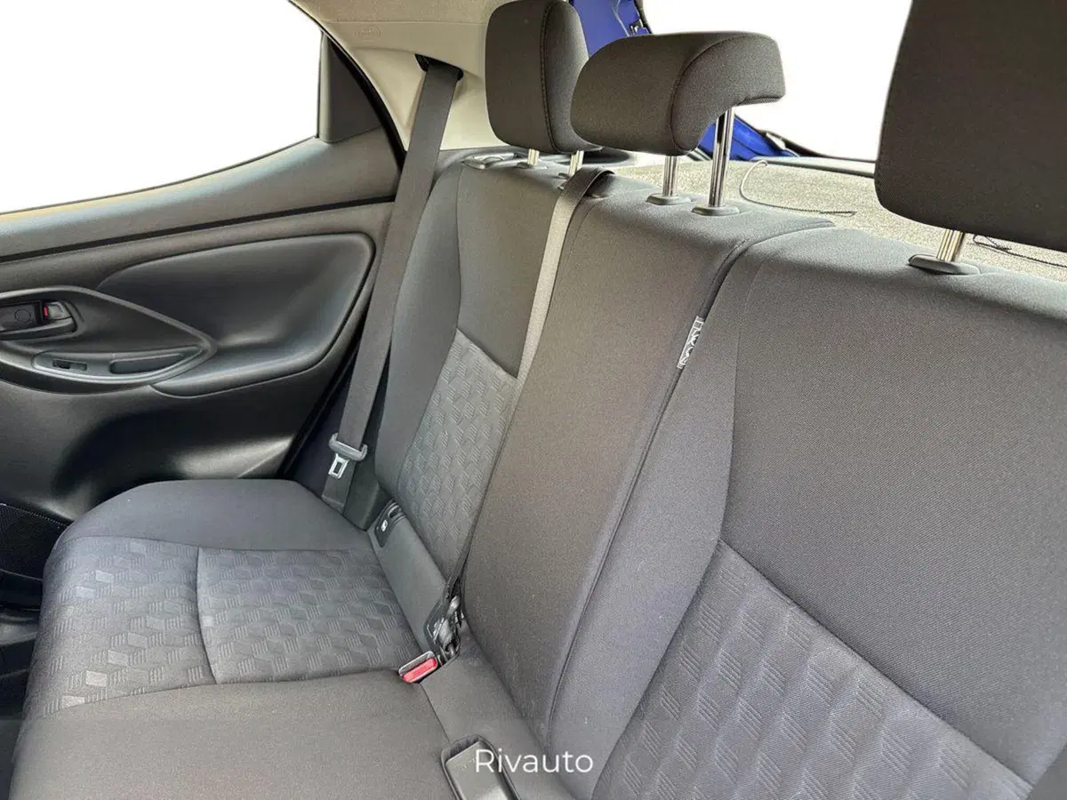 Toyota Yaris usata a Como (11)
