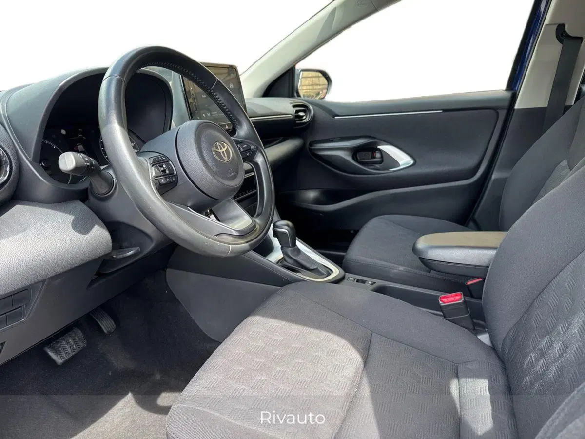 Toyota Yaris usata a Como (7)
