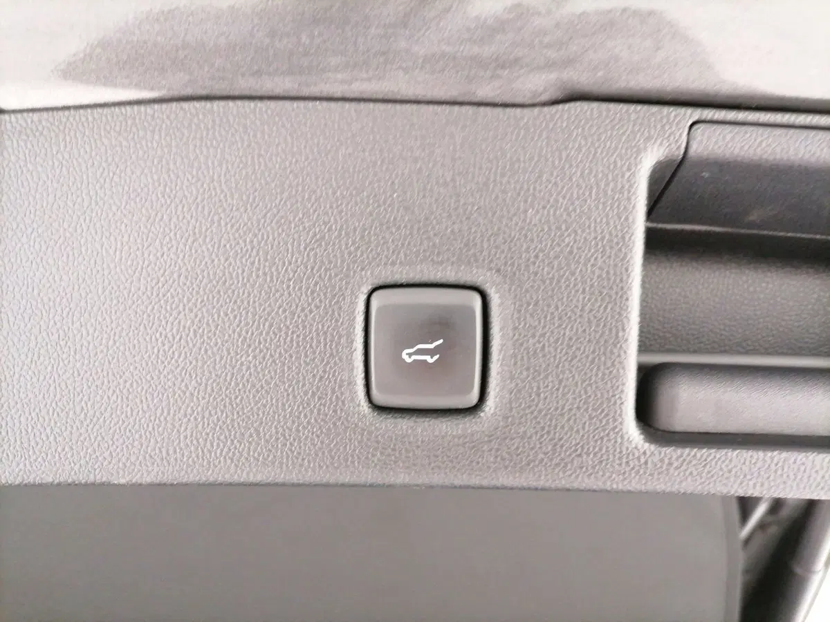 Ford Kuga usata a Roma (11)