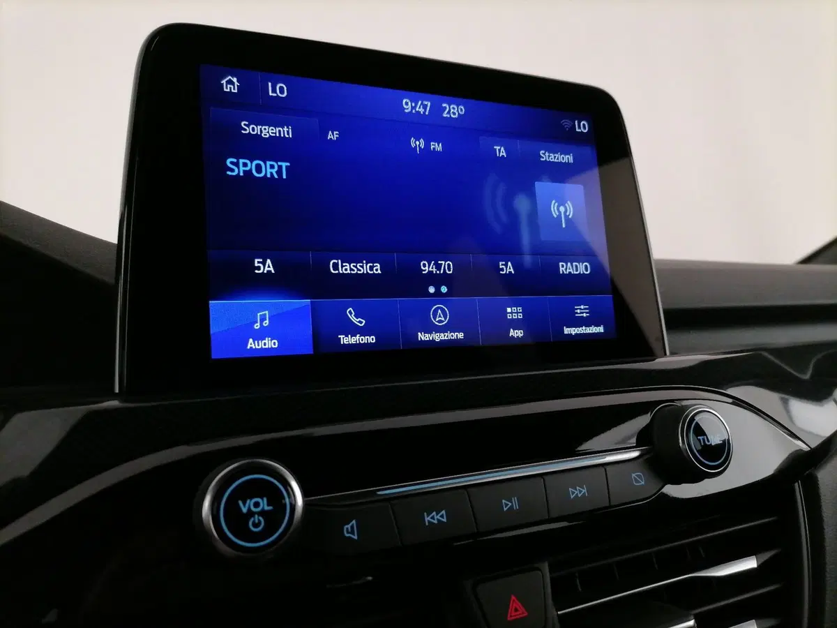 Ford Kuga usata a Roma (18)