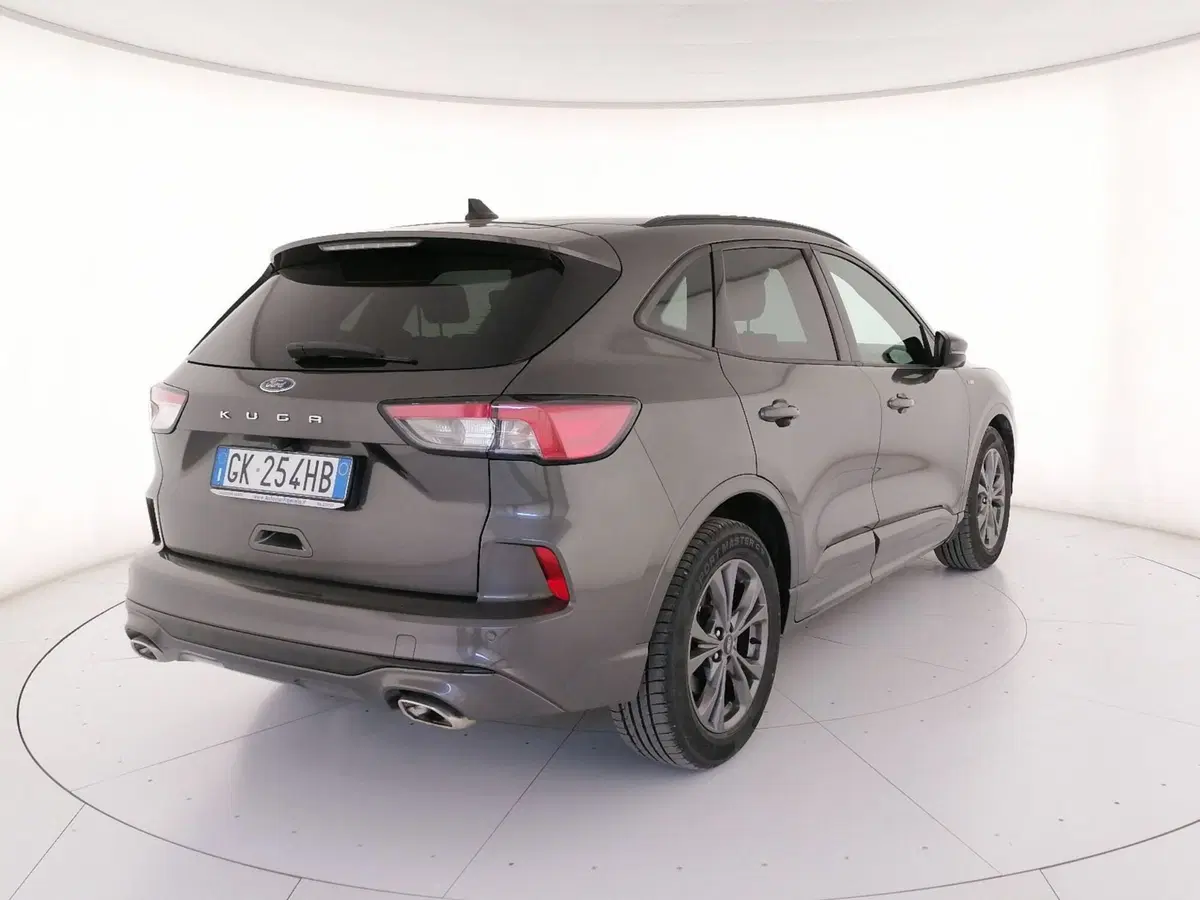 Ford Kuga usata a Roma (2)