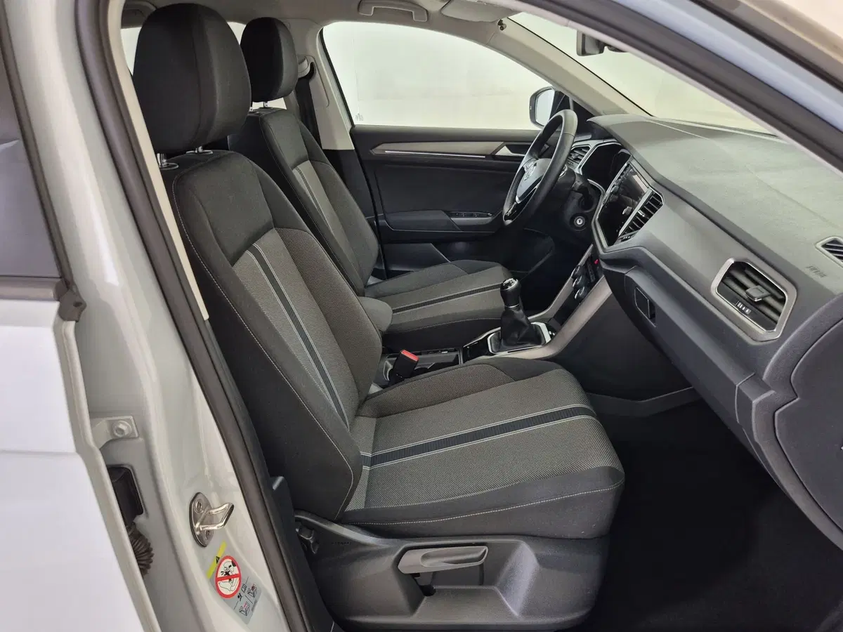 Volkswagen T-Roc usata a Torino (10)