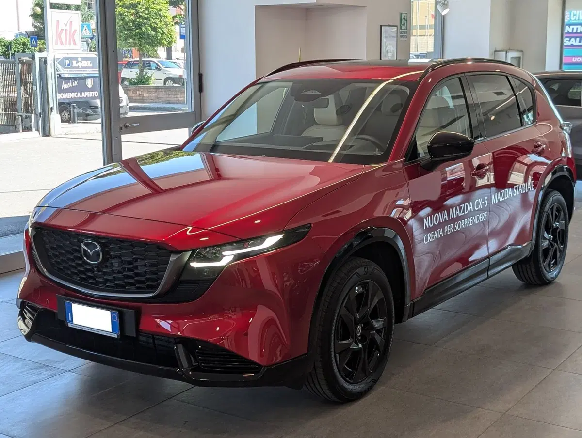Mazda CX-5 nuova a Napoli