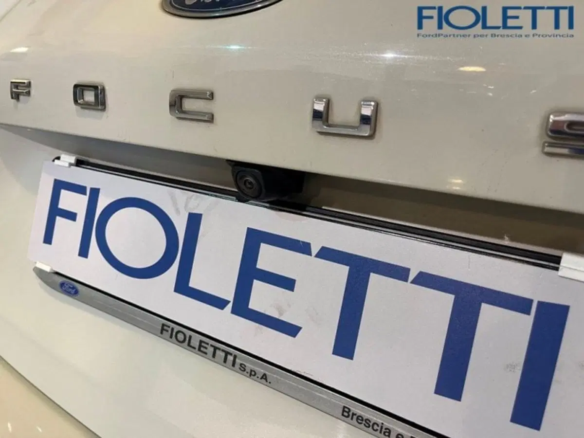 Ford Focus Station Wagon usata a Brescia (6)