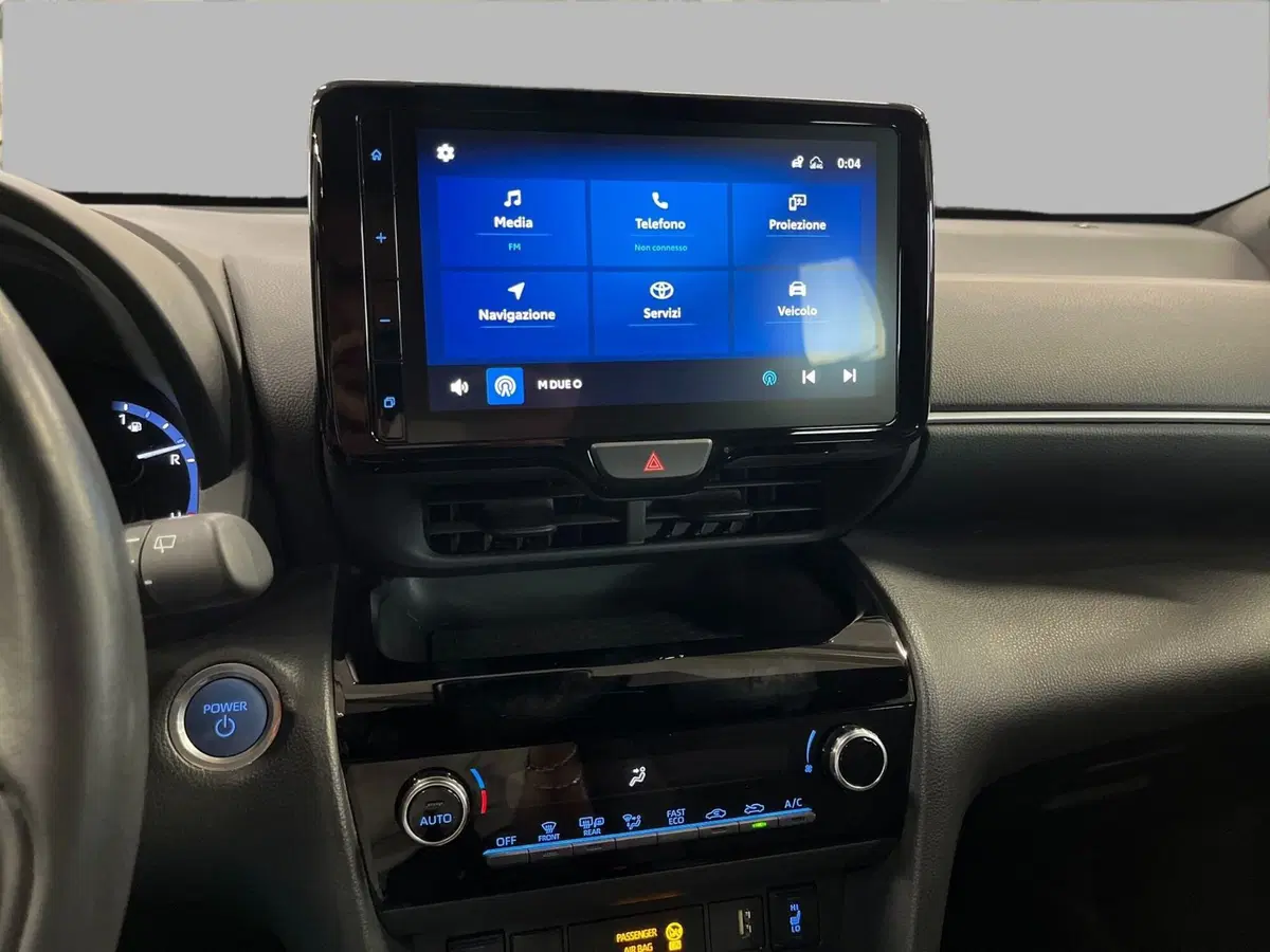 Toyota Yaris Cross usata a Bergamo (11)