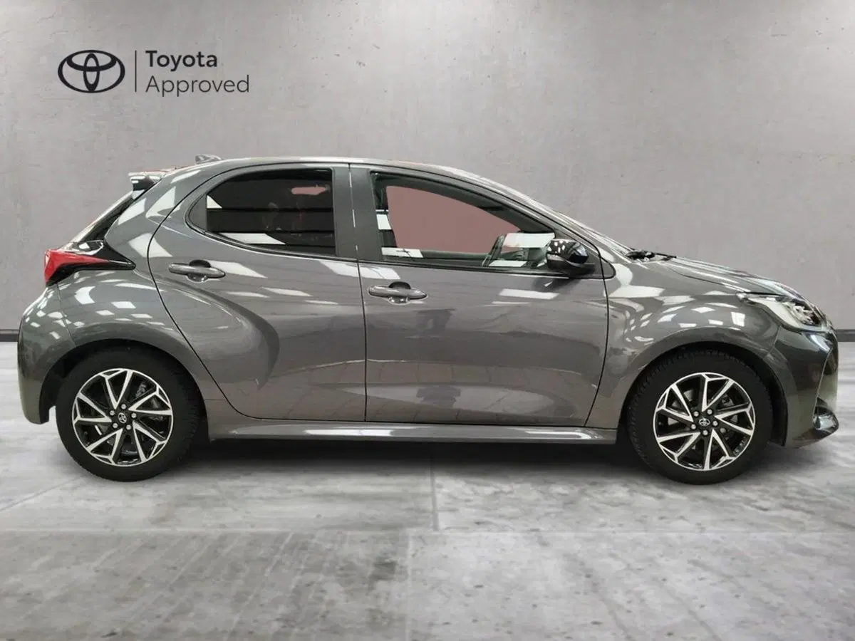Toyota Yaris usata a Roma (4)