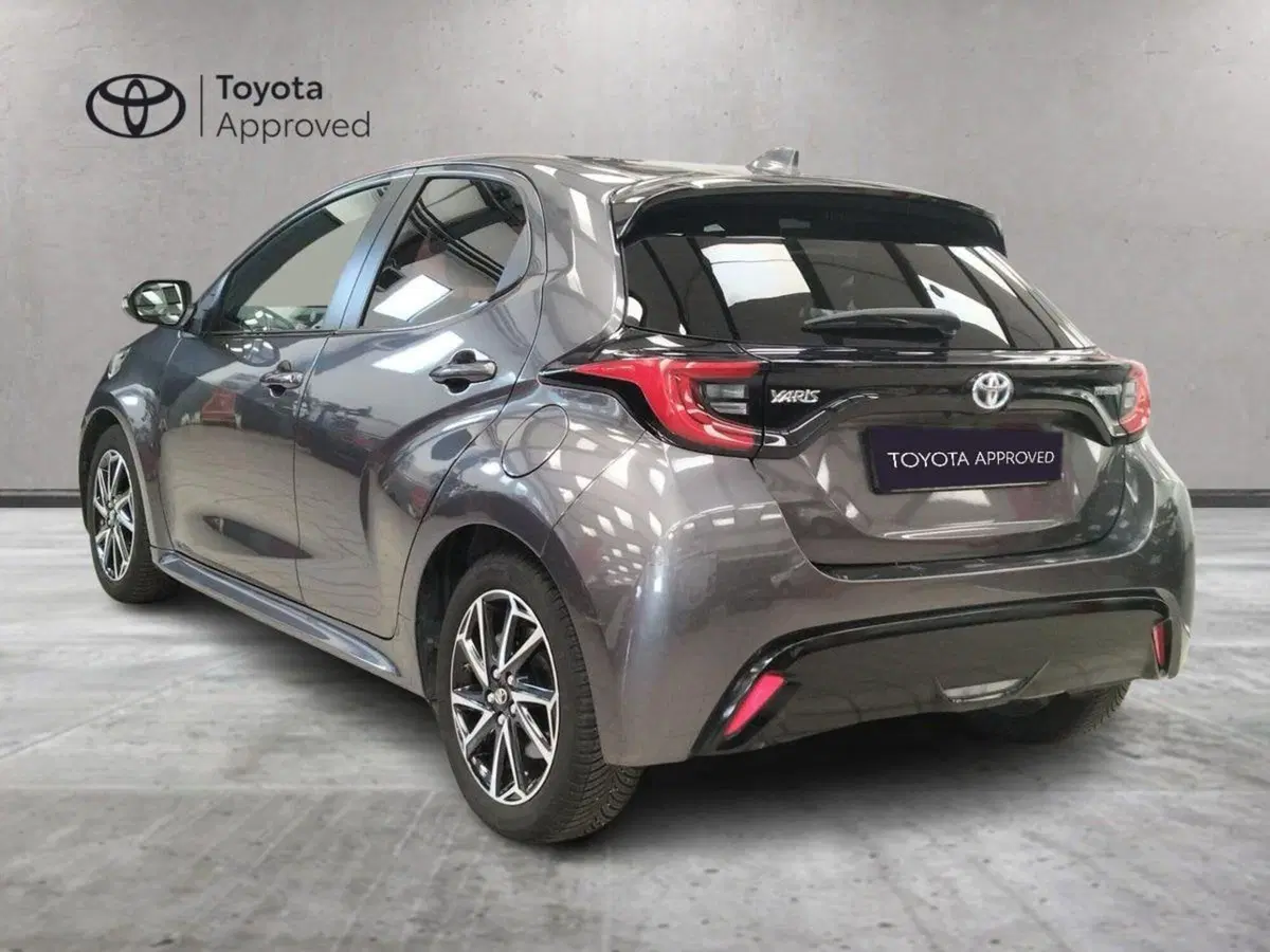 Toyota Yaris usata a Roma (5)