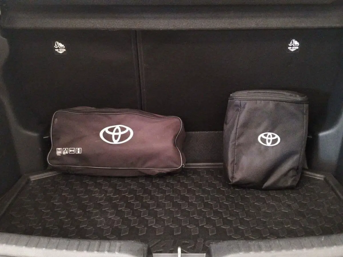 Toyota Yaris usata a Roma (6)
