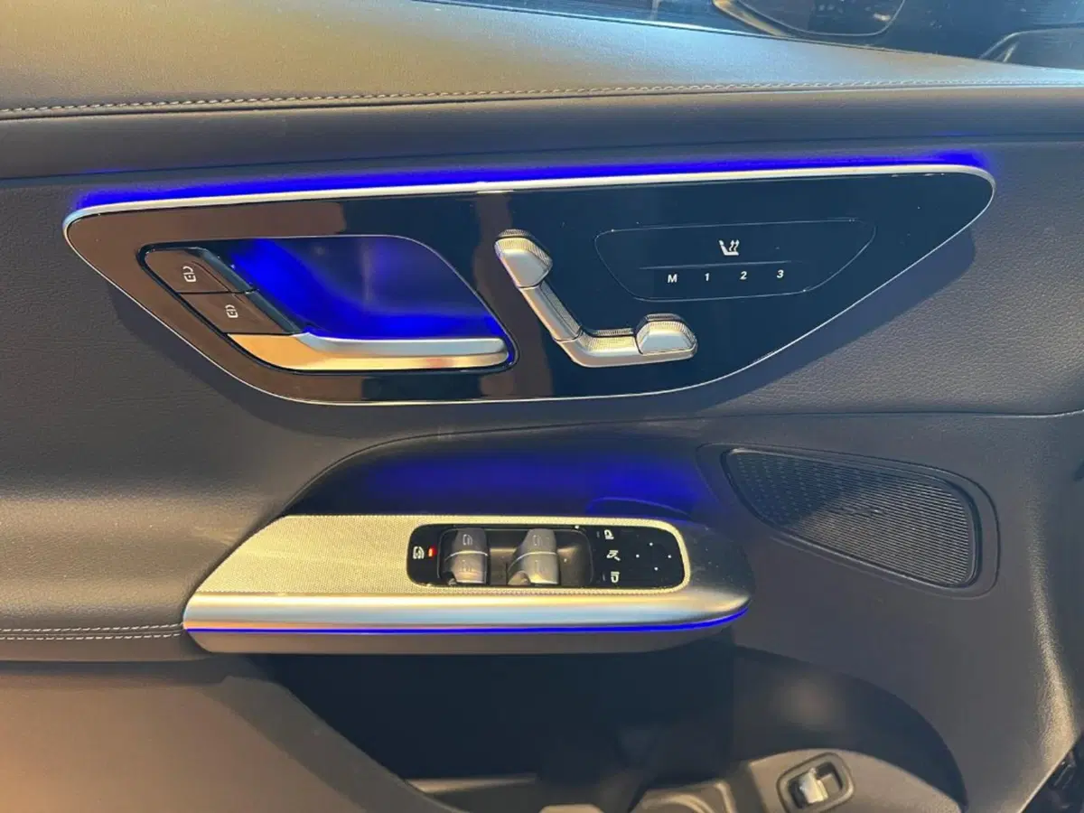Mercedes-Benz GLC Coupé nuova a Pisa (11)