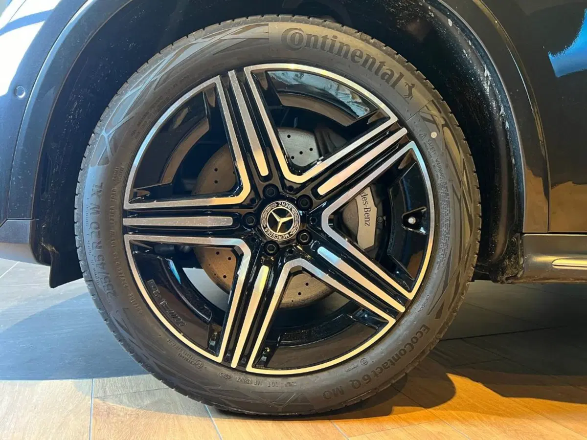 Mercedes-Benz GLC Coupé nuova a Pisa (7)