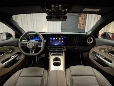 Mercedes-Benz CLA Elettrica 200 Premium nuova a Pisa