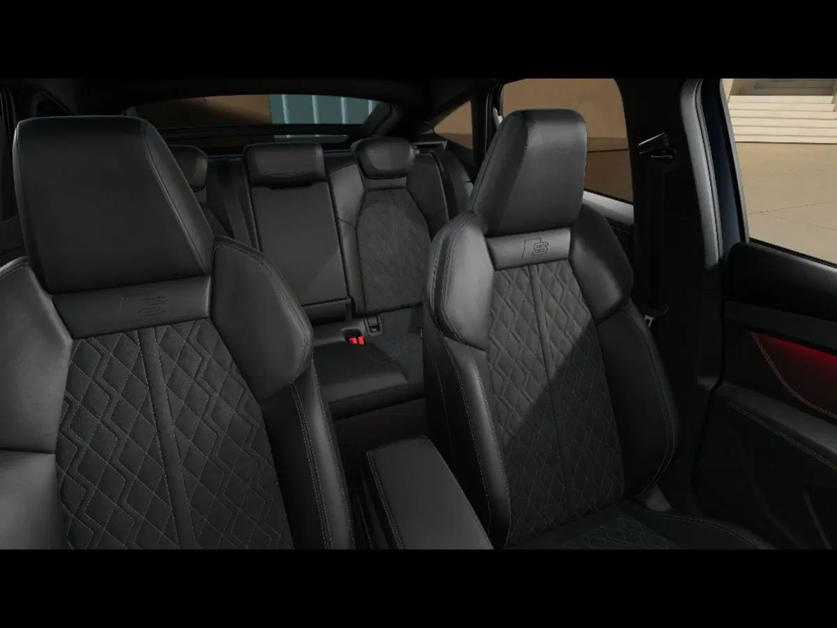 Audi Q4 Sportback nuova a Firenze (10)