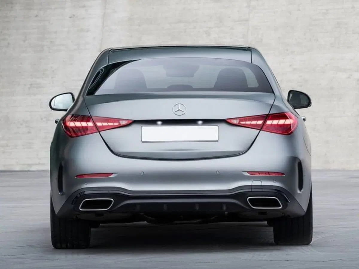 Mercedes-Benz Classe C nuova a Siena (6)