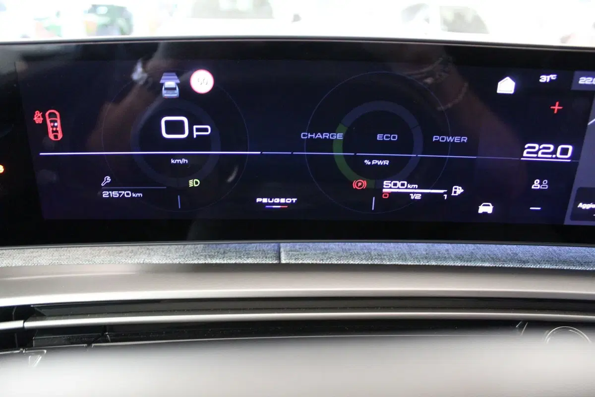 Peugeot 3008 usata a Cremona (9)