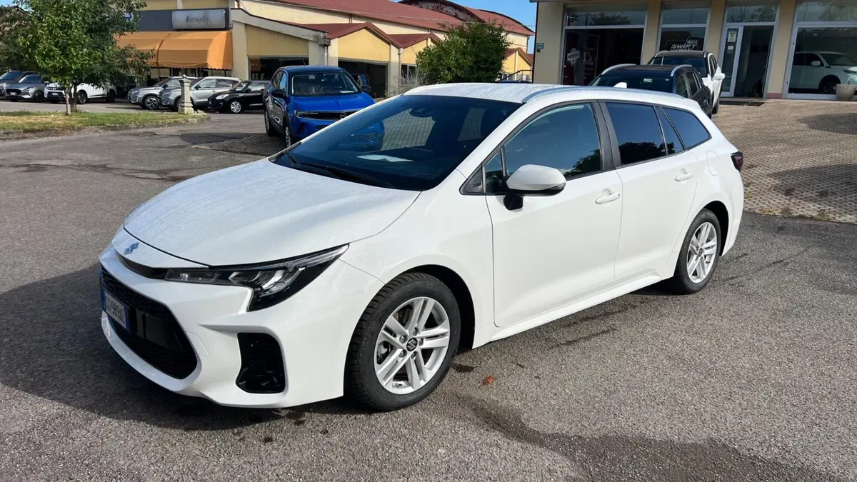 Suzuki Swace usata a Alessandria (2)