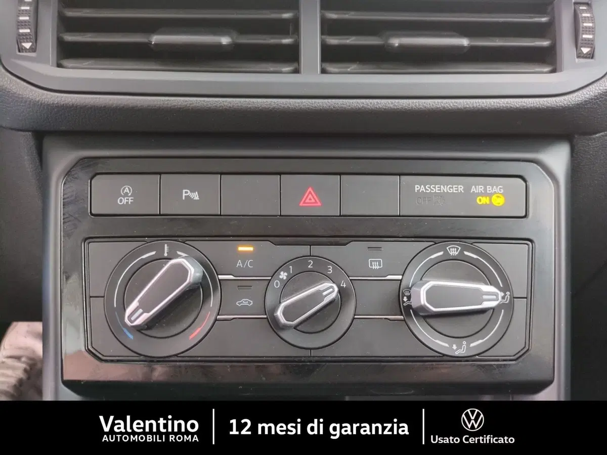 Volkswagen T-Cross usata a Roma (17)