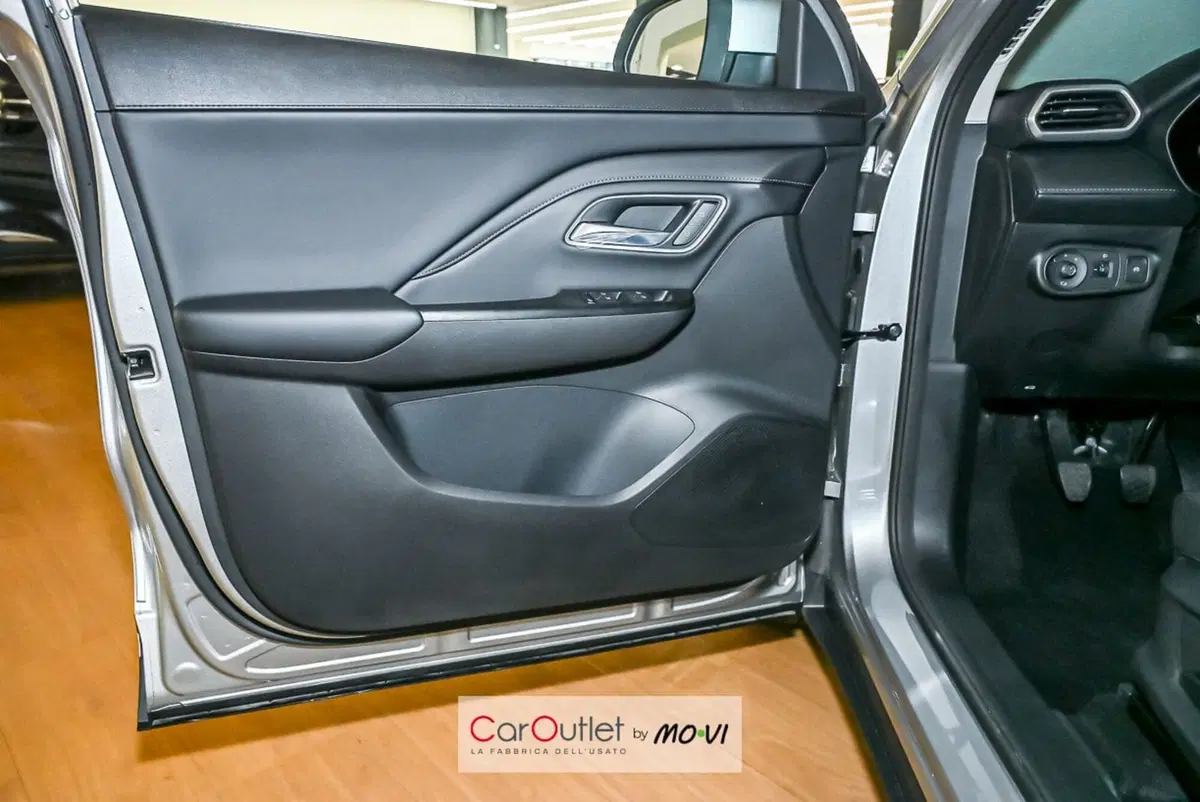 Mg ZS nuova a Torino (16)
