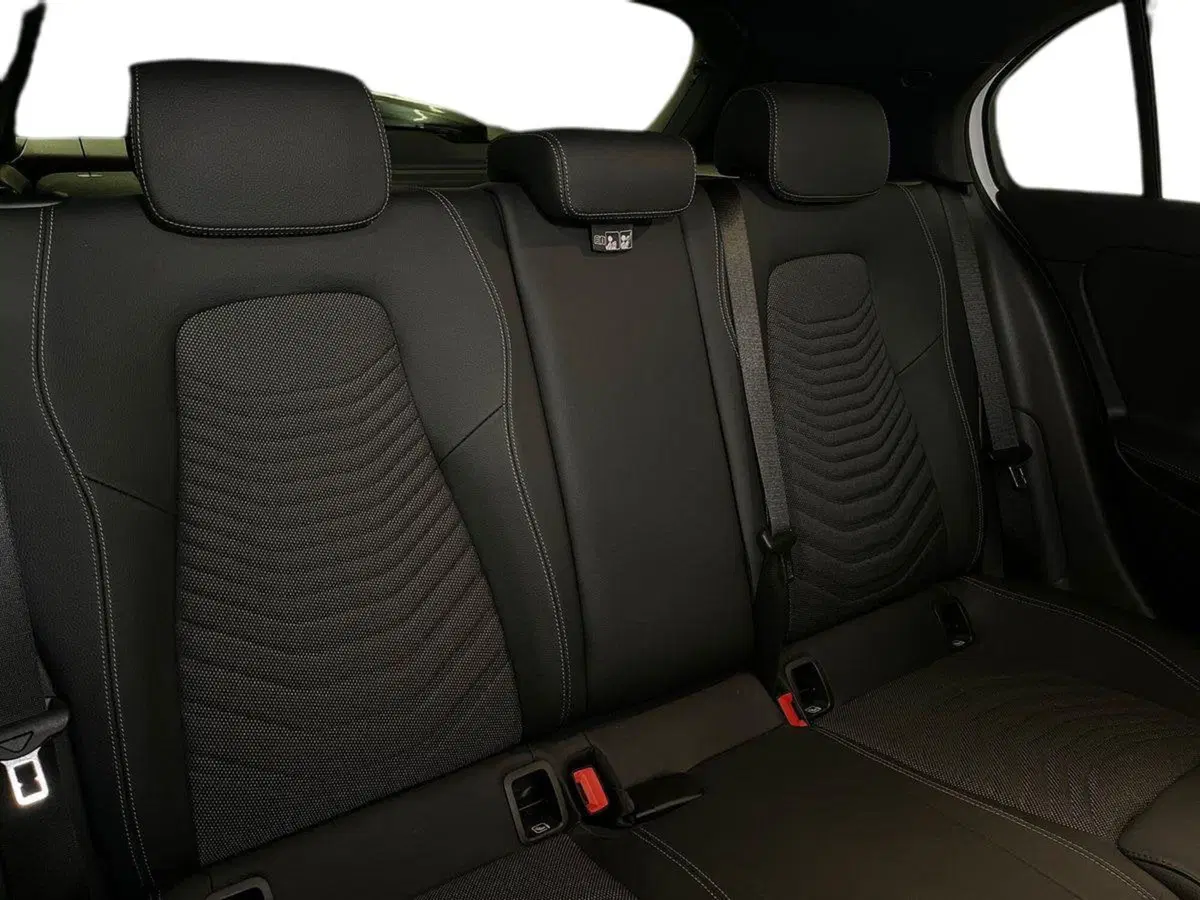 Mercedes-Benz Classe A usata a Milano (16)