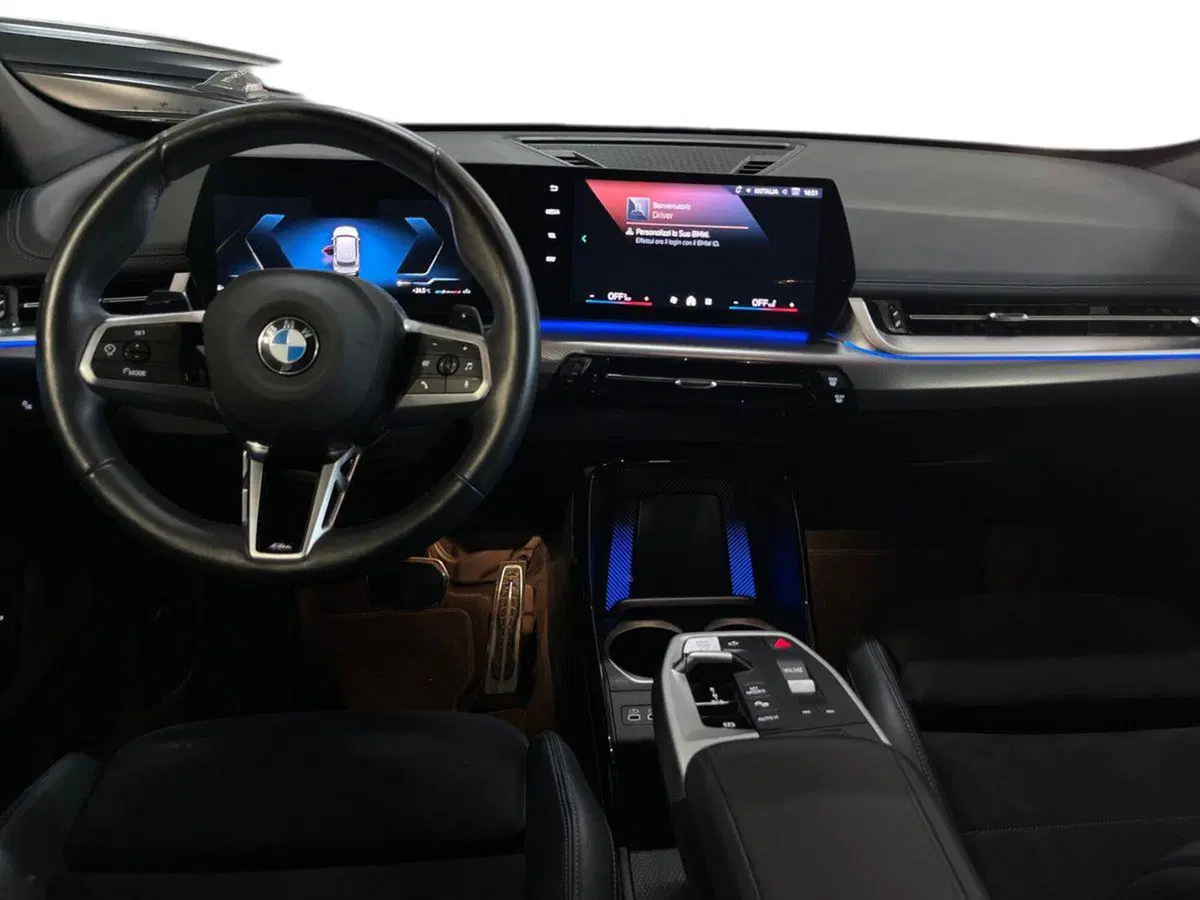 BMW X1 usata a Bari (8)