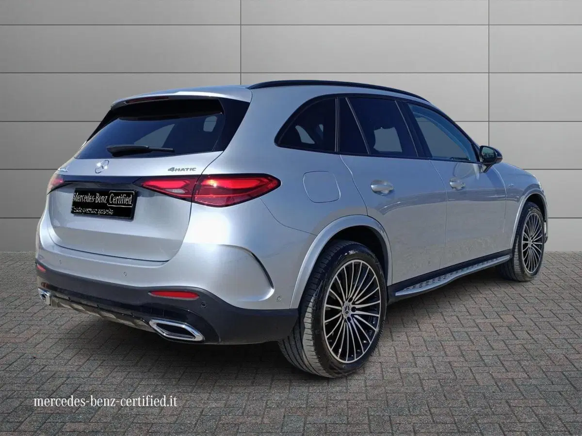 Mercedes-Benz GLC SUV usata a Bari (2)