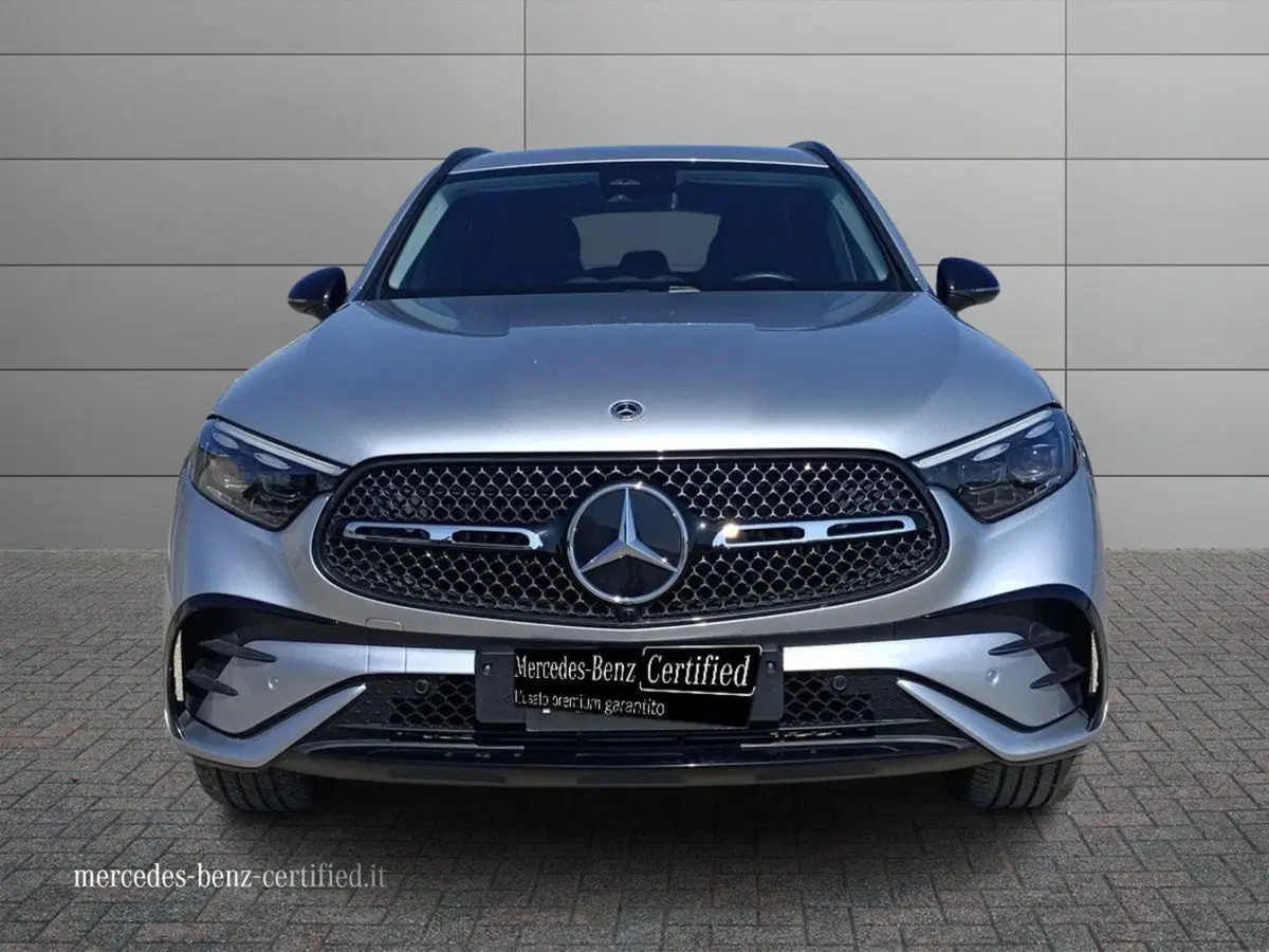 Mercedes-Benz GLC SUV usata a Bari (3)