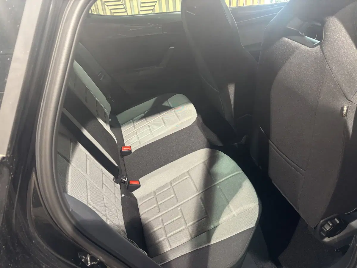 SEAT Ibiza nuova a Ferrara (13)