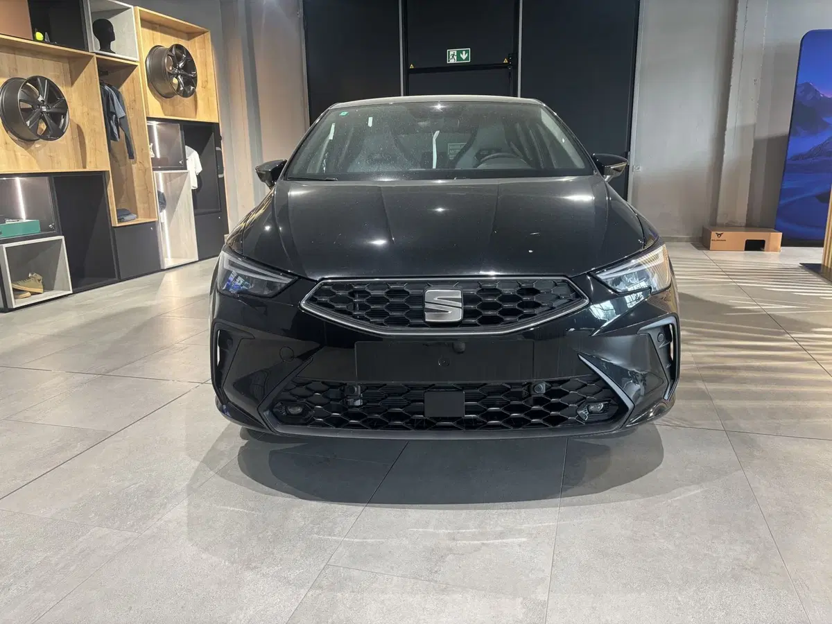 SEAT Ibiza nuova a Ferrara (2)