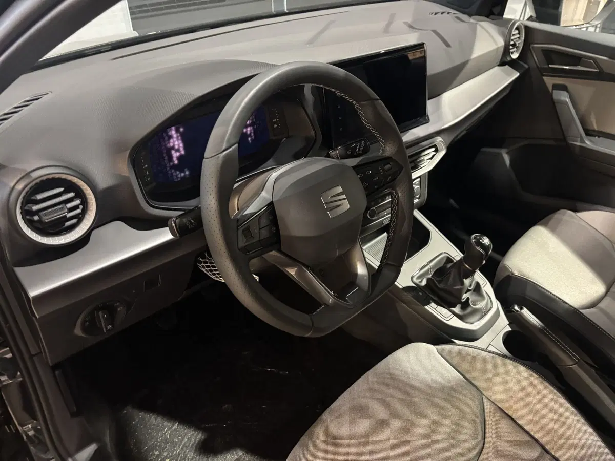 SEAT Ibiza nuova a Ferrara (10)