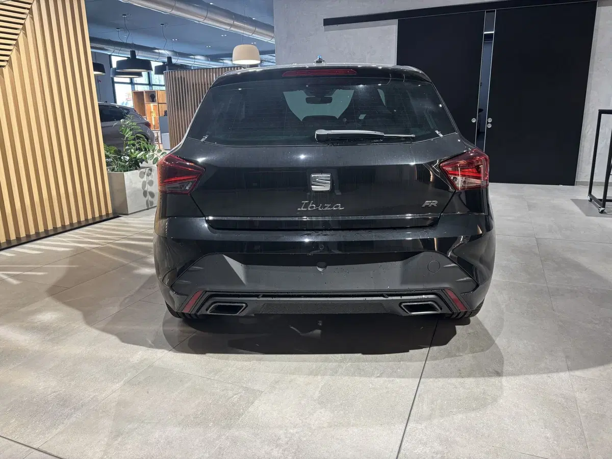 SEAT Ibiza nuova a Ferrara (6)